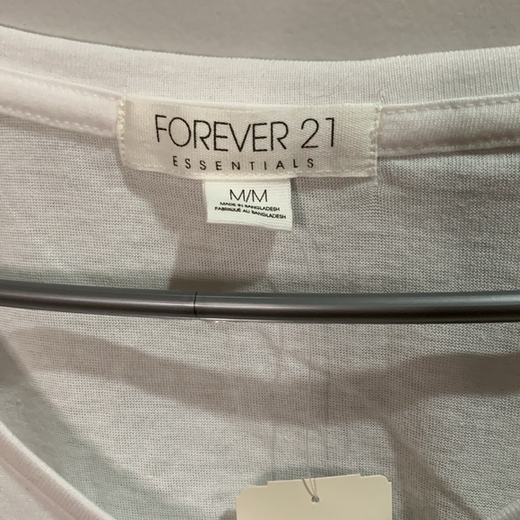 Forever 21 basic essentials white long sleeved shirt, size medium - Picture 2 of 4
